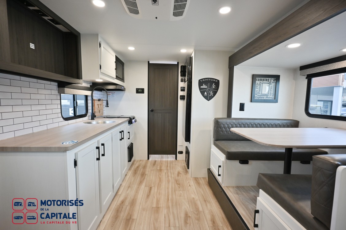 SPORTTREK STINGER LITE 2026