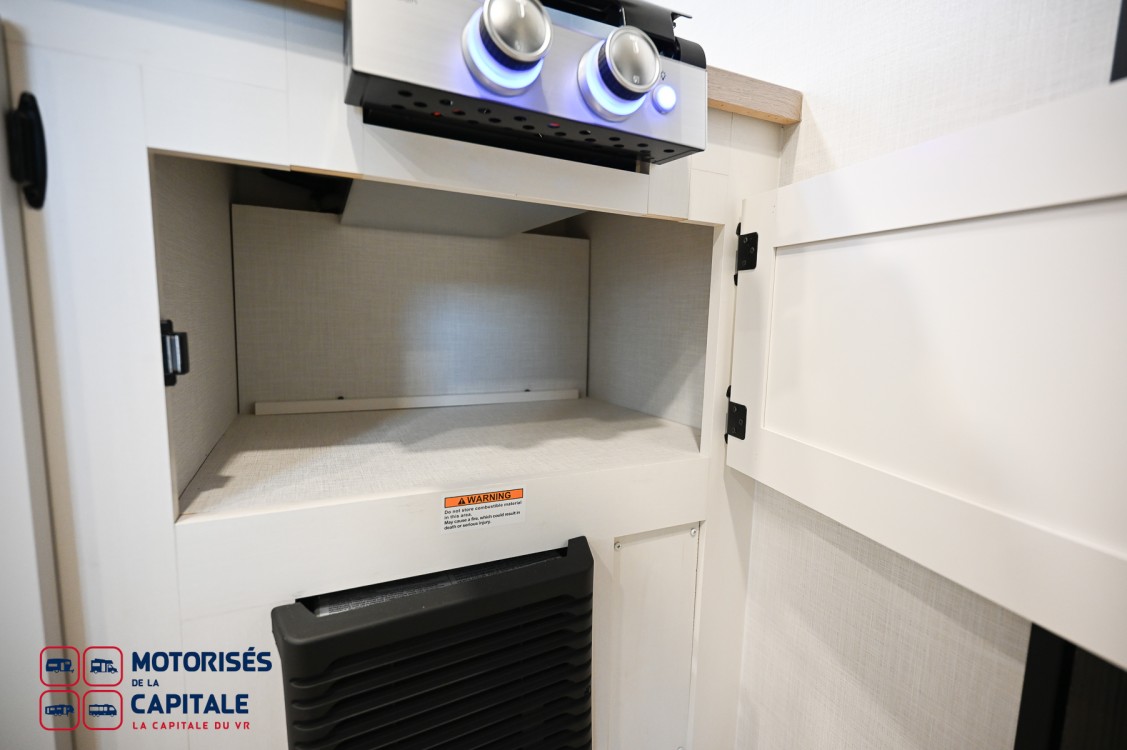 SPORTTREK STINGER LITE 2026