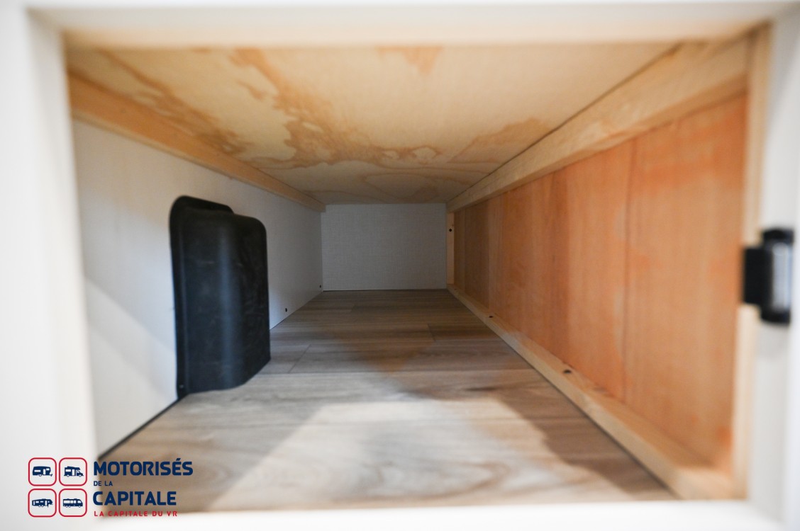 SPORTTREK STINGER LITE 2026