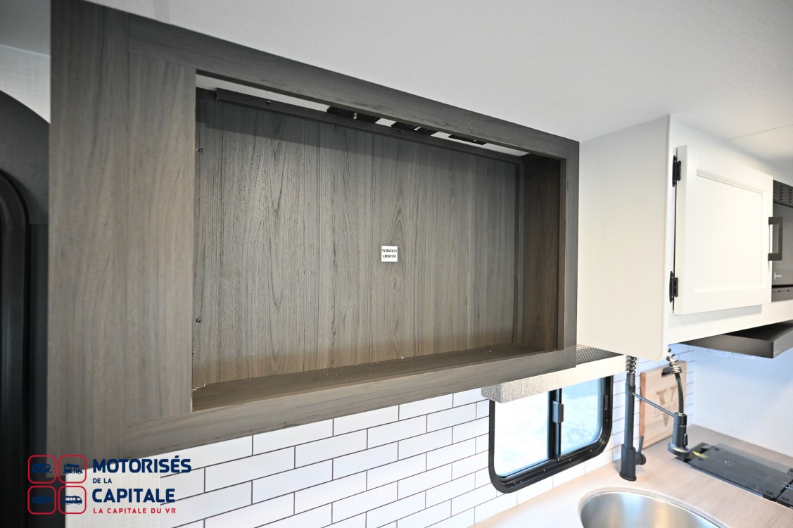 SPORTTREK STINGER LITE 2026