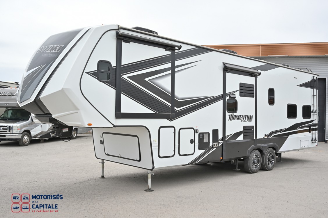 MOMENTUM G-CLASS 2022