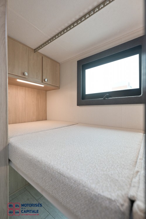 ENTOURAGE 2027