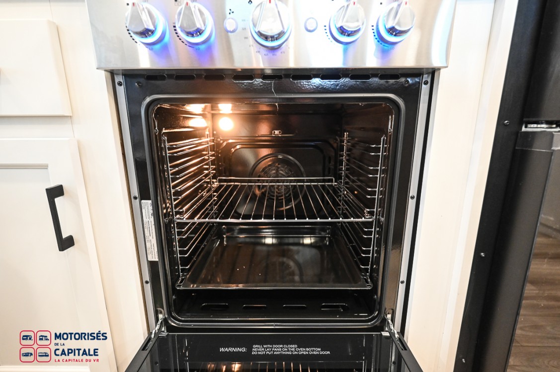 SPORTTREK TOURING 2027