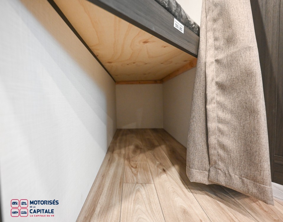 STRATUS 2027