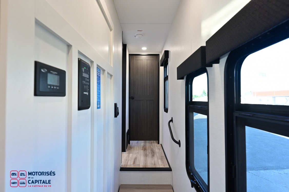 SPORTTREK TOURING 2027