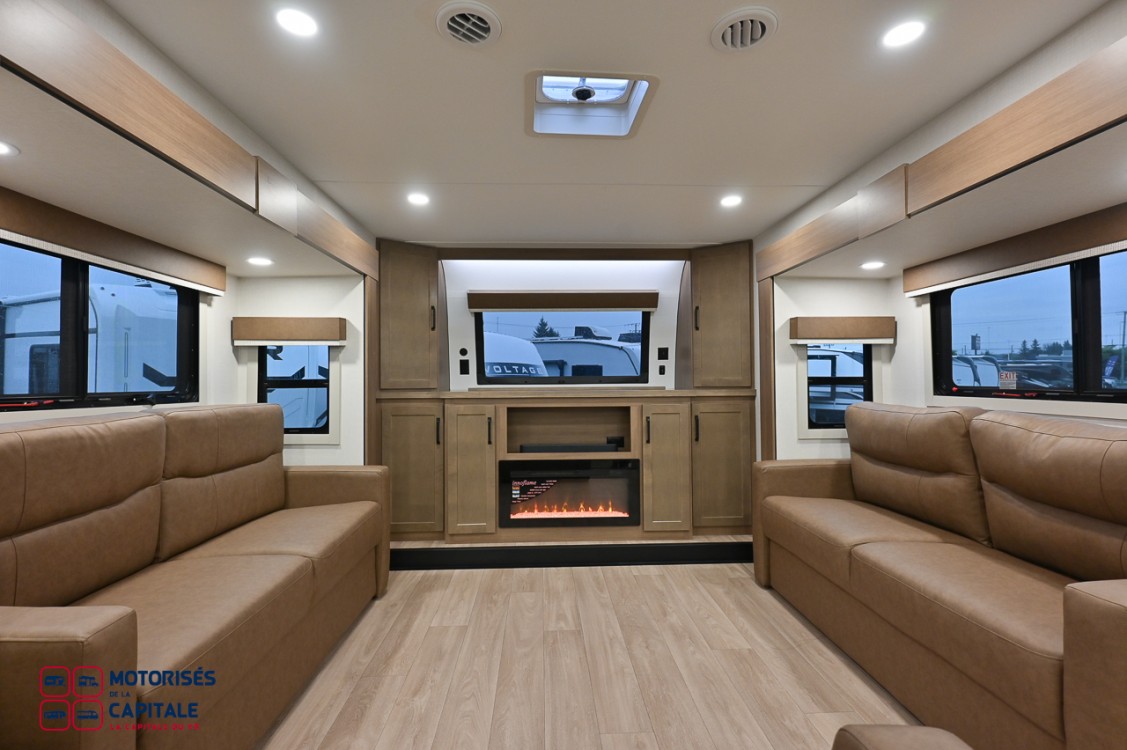 SPORTTREK TOURING 2027