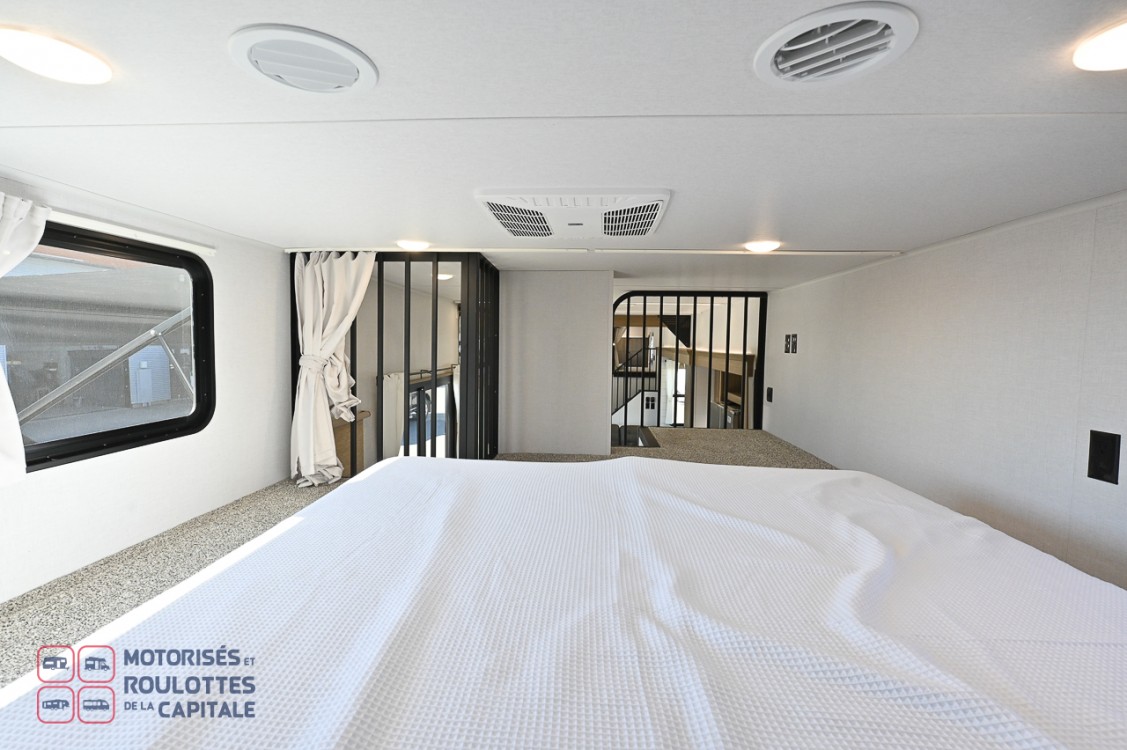 SALEM VILLA 2027
