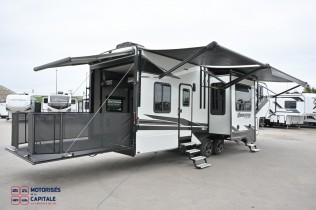 MOMENTUM G-CLASS 2022