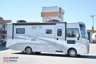 WINNEBAGO ADVENTURER 2019