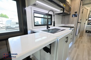 ISATA 6 4X4 2027