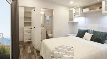 RESORT (EN TRANSIT) 2026
