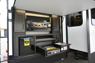 SPORTTREK TOURING 2027