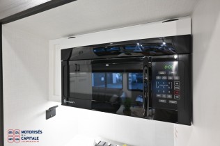 SPORTTREK TOURING 2027