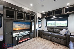 SPORTTREK TOURING 2027