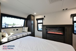 SPORTTREK TOURING 2027