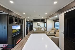 SPORTTREK TOURING 2027