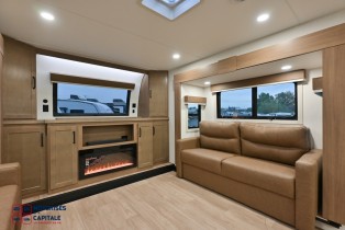 SPORTTREK TOURING 2027
