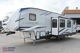 ARCTIC WOLF 2022