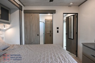 RESIDENCE 2021