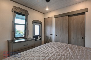 RESIDENCE 2021